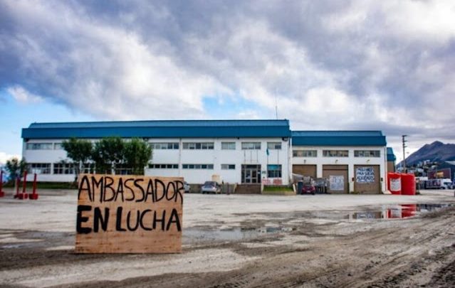 Juez decreto la quiebra de Ambassador y los empleados buscan recuperar la planta y volver a producir