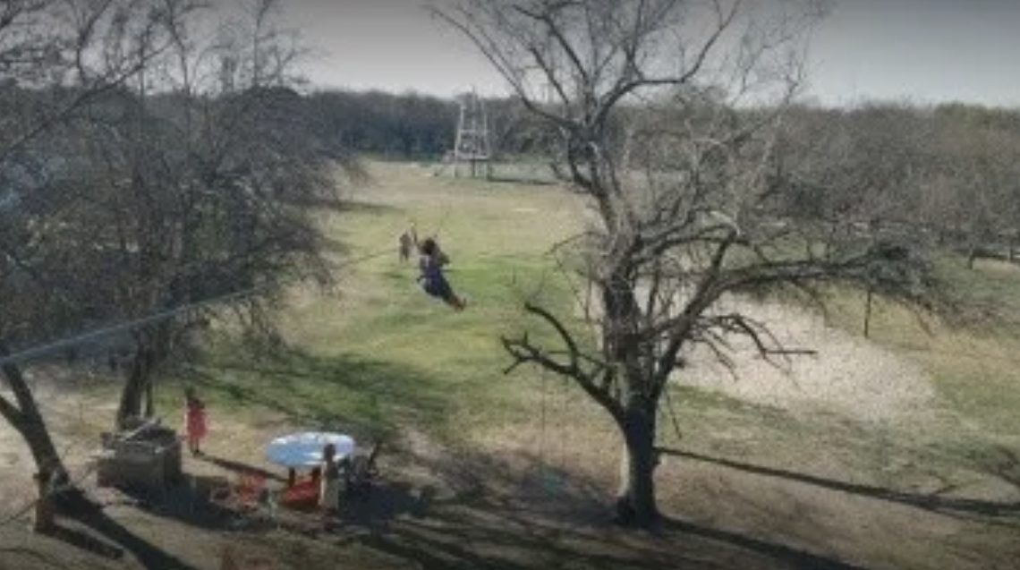 Una Nena De 11 Años Falleció Luego De Caer De Una Tirolesa Durante Una Excursión Escolar Una Nena De 11 Años Falleció Luego De Caer De Una Tirolesa Durante Una Excursión Escolar
