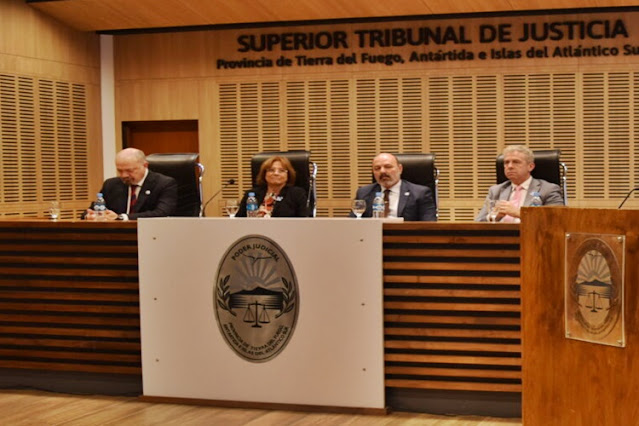 Superior Tribunal de Justicia, empleado judicial de TDF, suspendido al ser procesado por el delito de trata Superior Tribunal de Justicia, empleado judicial de TDF, suspendido al ser procesado por el delito de trata