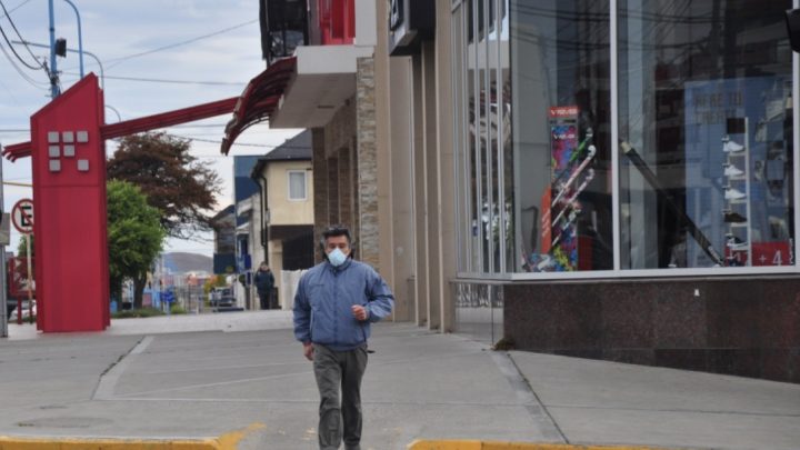 Chau barbijo: Gobierno anunció que su uso deja de ser obligatorio en Tierra del Fuego