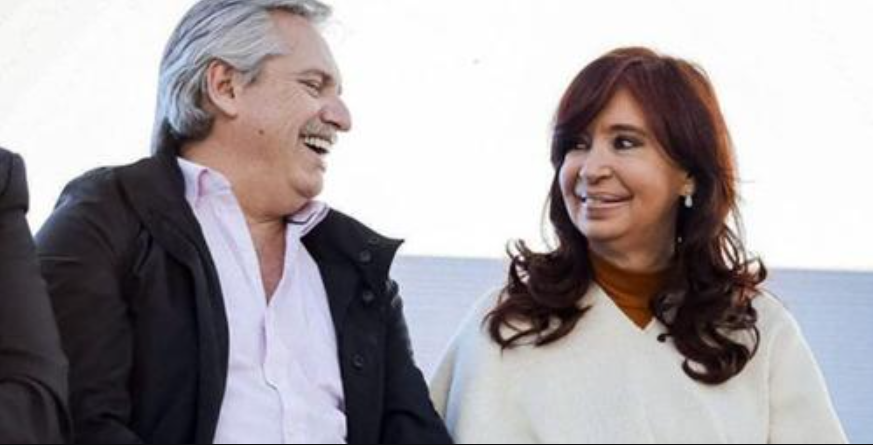 El hombre que atentó contra Cristina Kirchner es brasileño y tiene 35 años El hombre que atentó contra Cristina Kirchner es brasileño y tiene 35 años