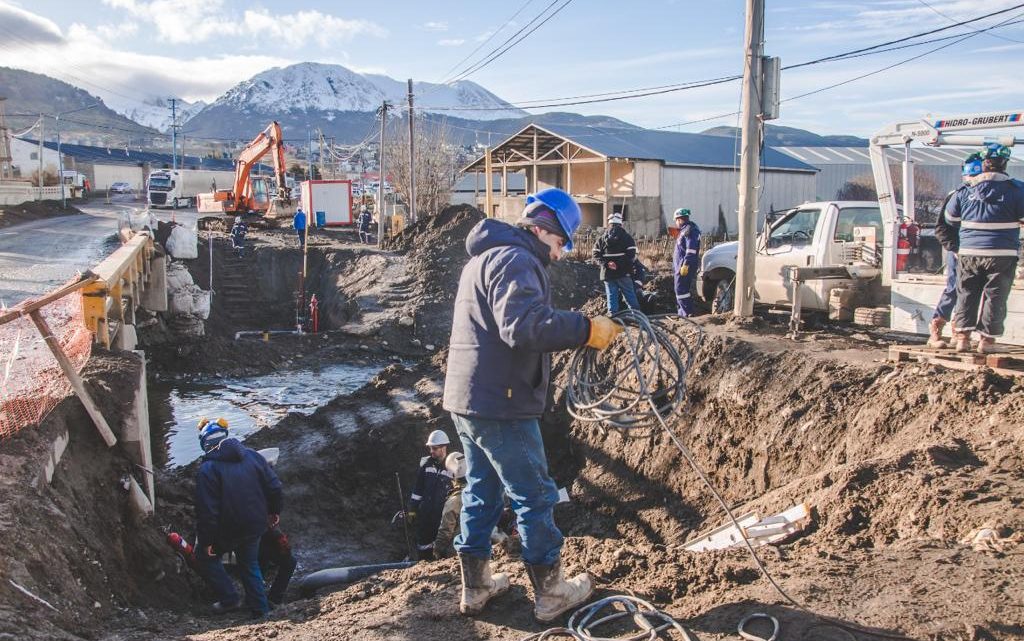 La DPE confirmó un corte energético en la zona de la obra de puente sobre Arroyo Grandec