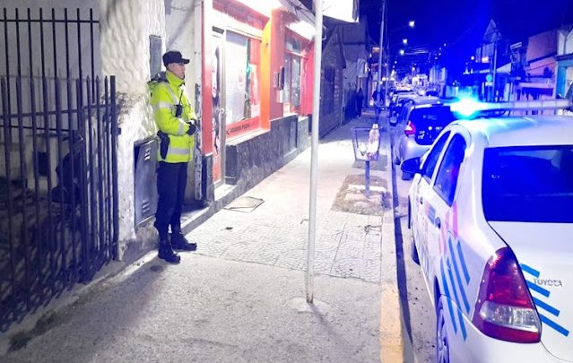 Robo en Ushuaia, dos detenidos, uno de ellos con pedido de expulsión del país sin cumplir
