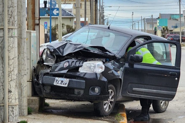 Choque con uno de los conductores lesionados