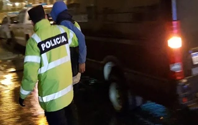 Dos detenidos por intento de robo a vehiculos