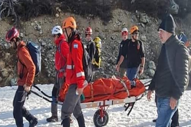 Rescate a una turista lesionada en el zona del Glaciar Martial