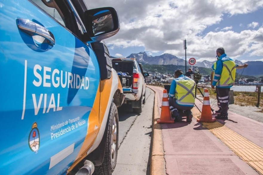 Seguridad Vial asegura que es obligatorio transitar con la ultima patente paga