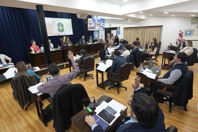 Jura de la Carta Organica a las 19 horas en el Polideportivo