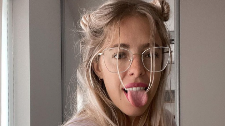 Nati Jota le hizo frente al frío en bikini y mostró su cambio de look: “No hay una foto sin dos”