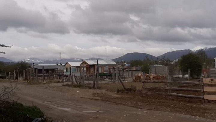 Tolhuin: críticas a un urbanizador por la falta de servicios en terrenos