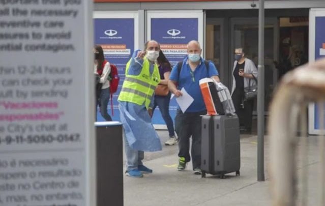 Cobraran un nuevo impuesto por viajar en avión