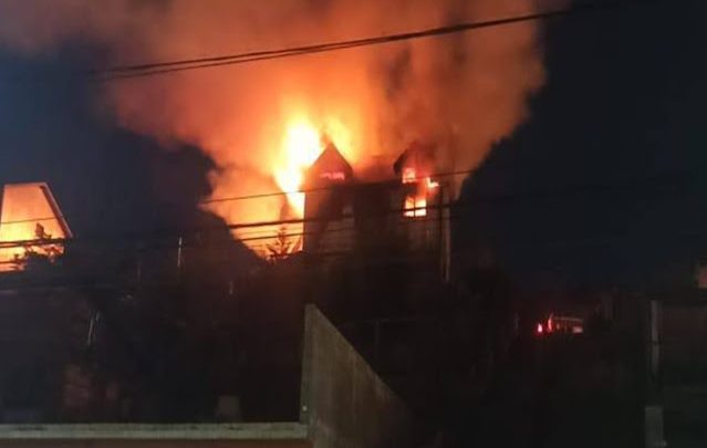 Incendio en Ushuaia, una persona lesionada