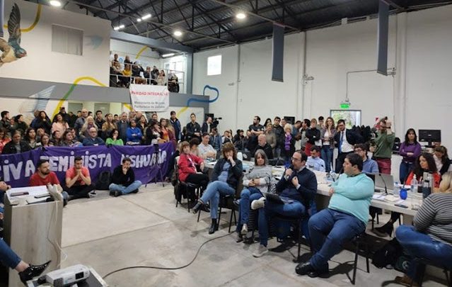 Constituyente en Debate Ciudadano los vecinos opinaron en contra de un balotaje