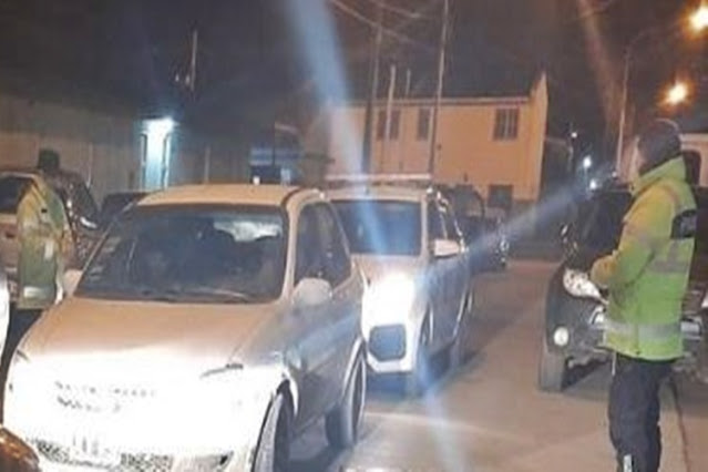 Violento asalto a un taxista en la madrugada Violento asalto a un taxista en la madrugada