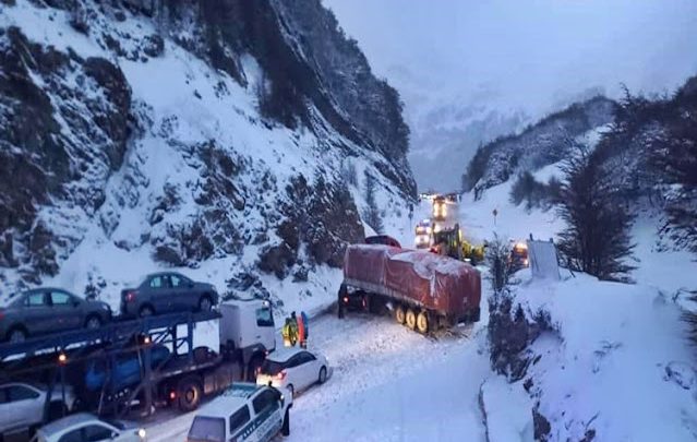 Despistes en la Ruta 3, por la nevada