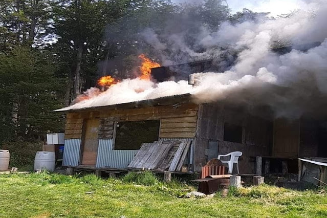 Incendio en una vivienda en Ushuaia, un perro muerto Incendio en una vivienda en Ushuaia, un perro muerto
