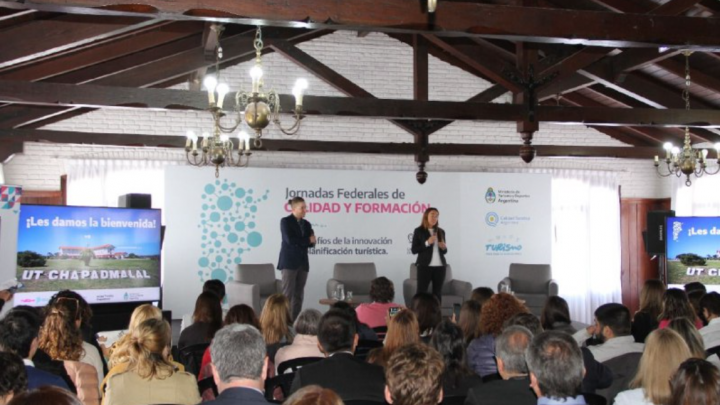 LA MUNICIPALIDAD DE USHUAIA PARTICIPÓ DE LAS JORNADAS FEDERALES DE CALIDAD Y FORMACIÓN EN CHAPADMALAL