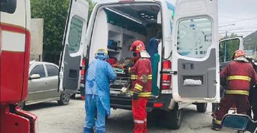 Policías auxiliaron con maniobras de RCP a un hombre infartado