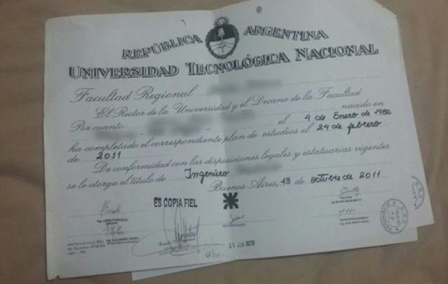 Ingeniero Industrial trucho: Daba clases en la Municipalidad de Rio Grande, pero no se habia recibido