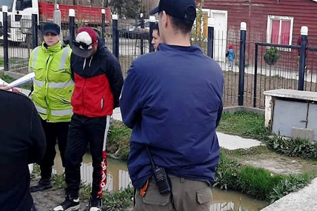 DETENIDO POR INTENTAR ROBAR PUERTAS