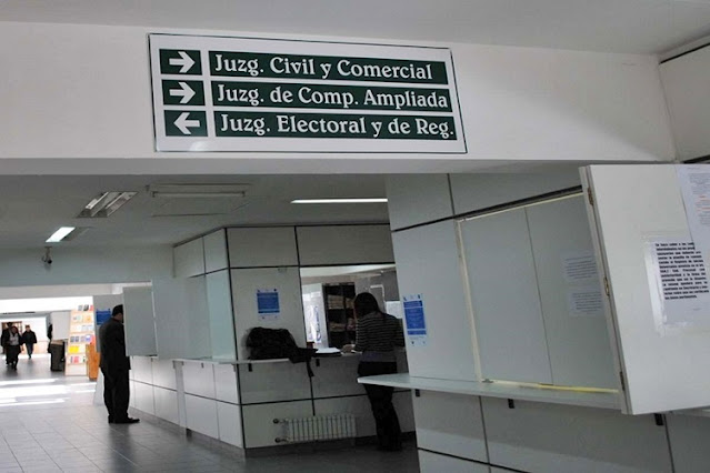 Miércoles 2 y Jueves 3 paro de judiciales en TDF por aumento salarial