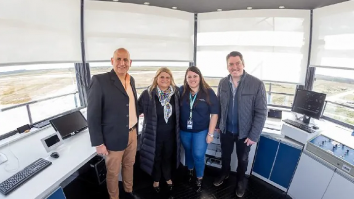 Martín Perez acompañó la inauguración de la torre de control del Aeropuerto