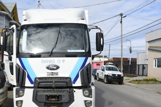 Menores robaron un camión y luego de una persecución lograron detener el rodado