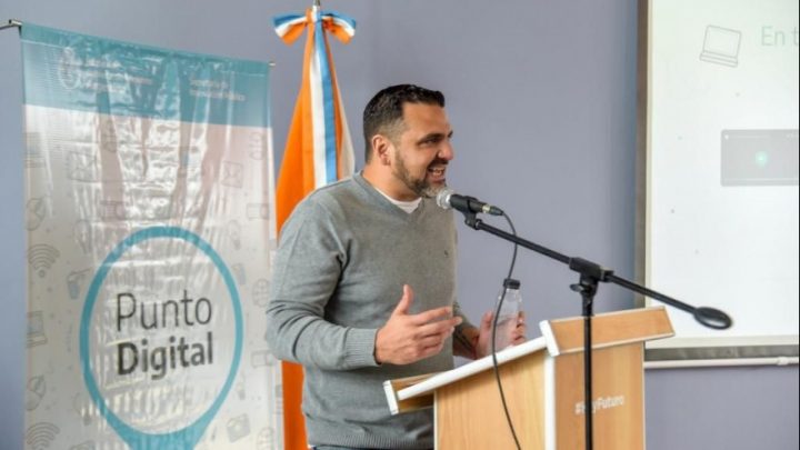 El intendente Vuoto inauguró un Punto Digital en la urbanización del KyD