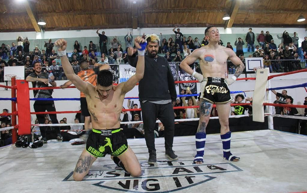 II TORNEO DE KICKBOXING «FIN DEL MUNDO» EN EL GIMNASIO HUGO ÍTALO FAVALE