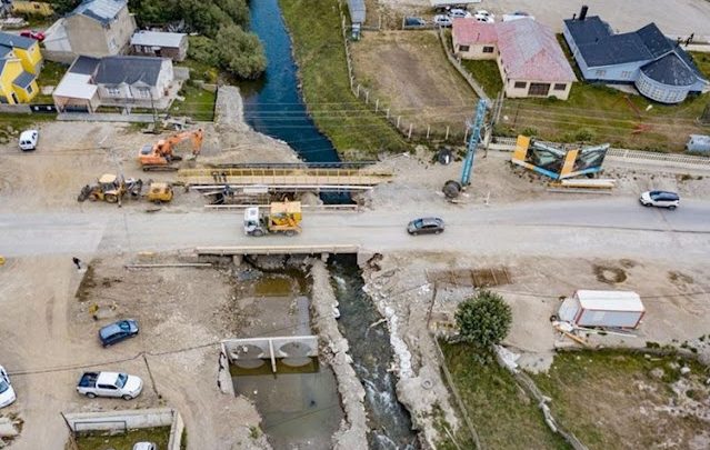 Avanza la obra del nuevo puente de cuatro manos sobre el Arroyo Grande