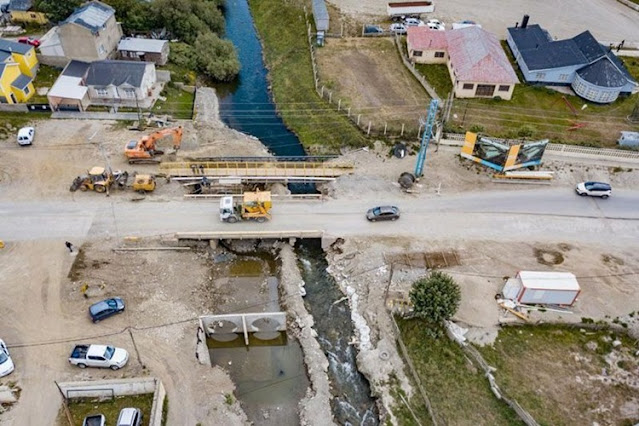 Avanza la obra del nuevo puente de cuatro manos sobre el Arroyo Grande