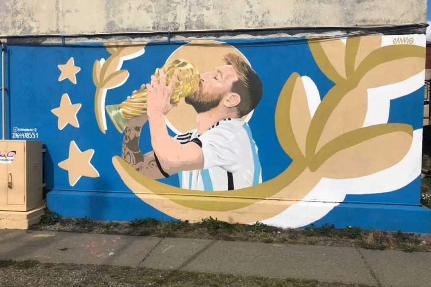 Amor por Messi: un artista riograndense y un mural en el corazón de Chacra II Amor por Messi: un artista riograndense y un mural en el corazón de Chacra II