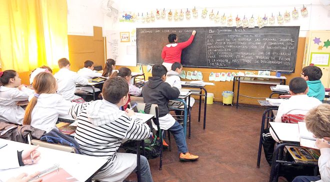 “La Escuela N°21 de Río Grande y la Escuela N°22 de Ushuaia van a aplicar la jornada completa” “La Escuela N°21 de Río Grande y la Escuela N°22 de Ushuaia van a aplicar la jornada completa”