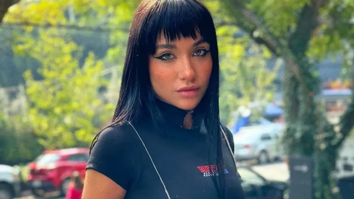 María Becerra posó en ropa interior para festejar sus 11 millones de seguidores: “Beboteando”