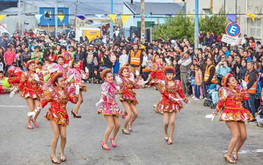 LA MUNICIPALIDAD DE USHUAIA REALIZÓ UNA NUEVA JORNADA DE LOS “CARNAVALES BARRIALES”