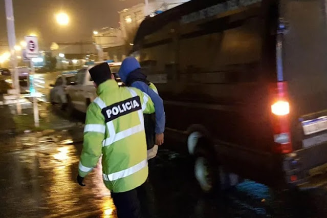Dos detenidos por robo de chapas en una obra Dos detenidos por robo de chapas en una obra