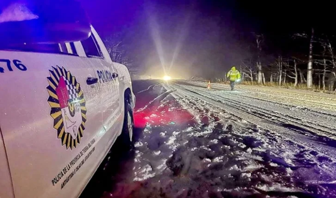 Cerraron en la madrugada la Ruta 3 por la nevada