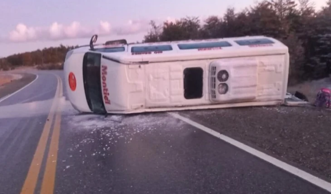 Vuelco en la Ruta 3 con lesionados Vuelco en la Ruta 3 con lesionados