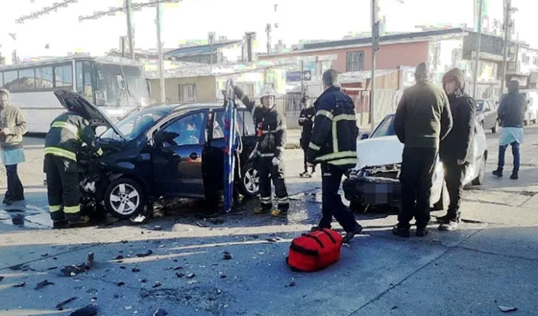 Choque con lesionados entre dos Volkswagen