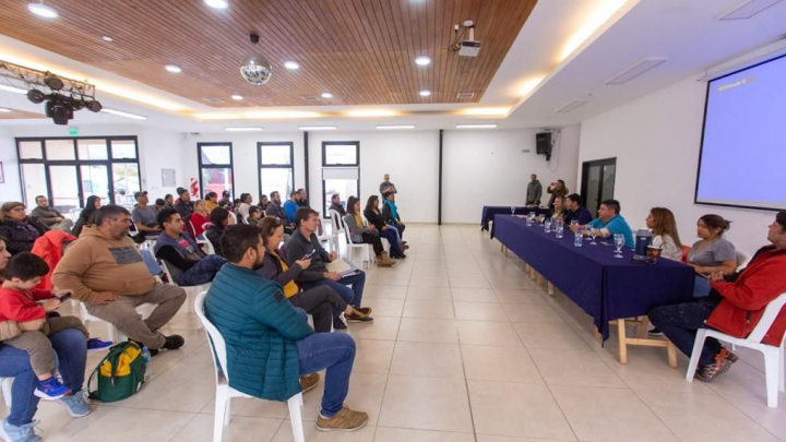 MUNICIPIO Y ENTIDADES SINDICALES ANALIZARON AVANCES PARA CONCRETAR SOLUCIONES HABITACIONALES