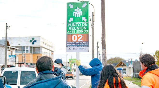 Comenzó la instalación de carteles de prevención sísmica en Río Grande Comenzó la instalación de carteles de prevención sísmica en Río Grande