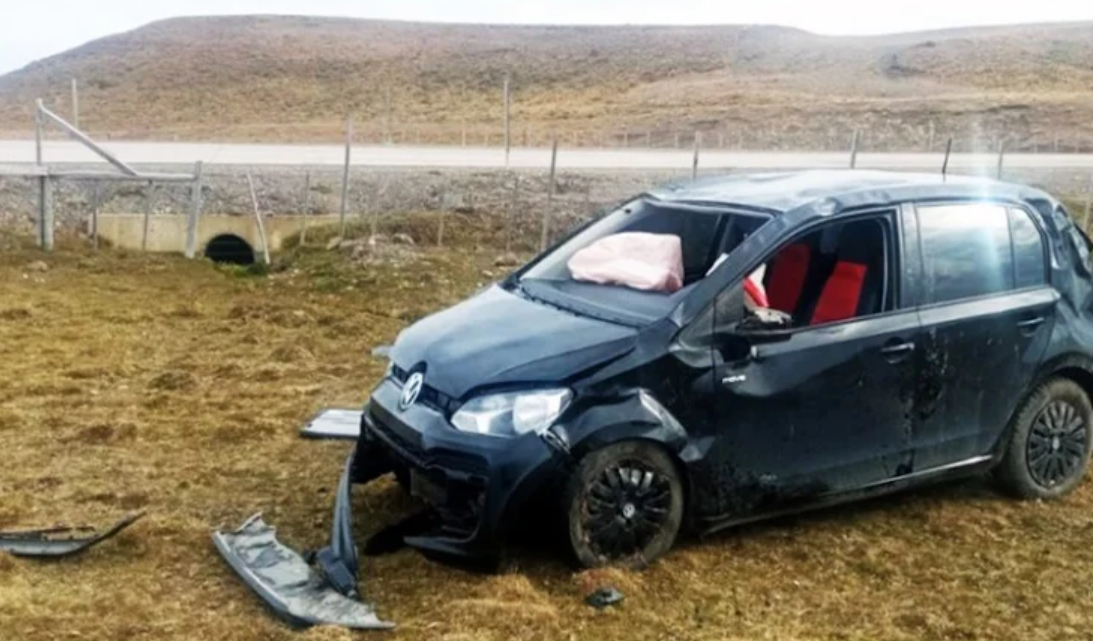 Vuelco de fueguina en ruta chilena, fue trasladada a Punta Arenas