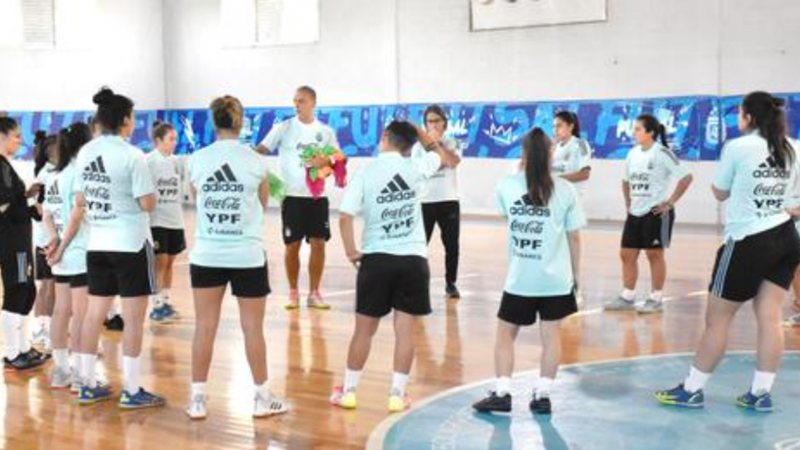 Maca Espinoza a la Selección Mayor