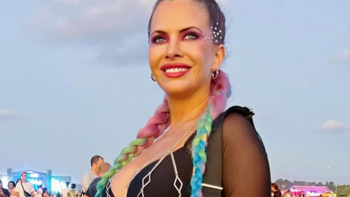 Alejandra Maglietti no suelta el verano y robó suspiros en microbikini desde Brasil