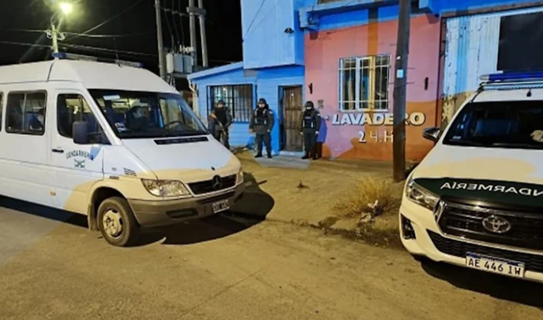 Allanamientos por trata de personas, una mujer detenida, 7 liberadas Allanamientos por trata de personas, una mujer detenida, 7 liberadas