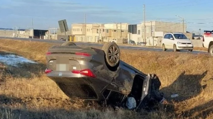 Vuelco con un lesionado