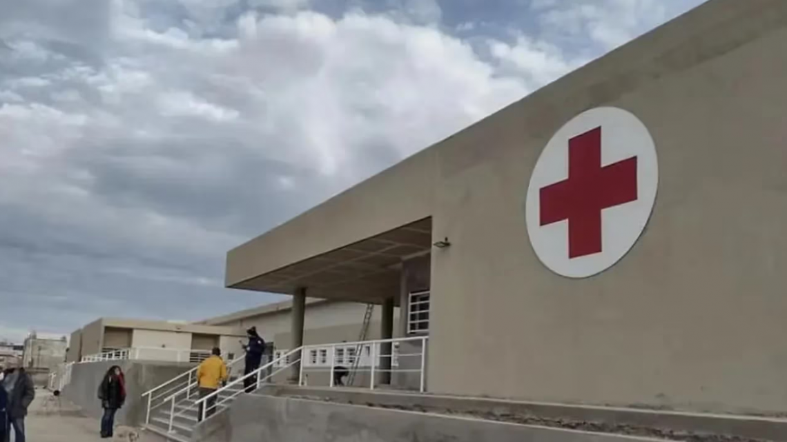Fue al médico por un dolor de panza, le dijeron que estaba estresada y murió horas después Fue al médico por un dolor de panza, le dijeron que estaba estresada y murió horas después