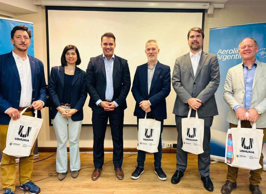 LA MUNICIPALIDAD DE USHUAIA INICIÓ SU CAMPAÑA NACIONAL DE PROMOCIÓN DEL INVIERNO 2023