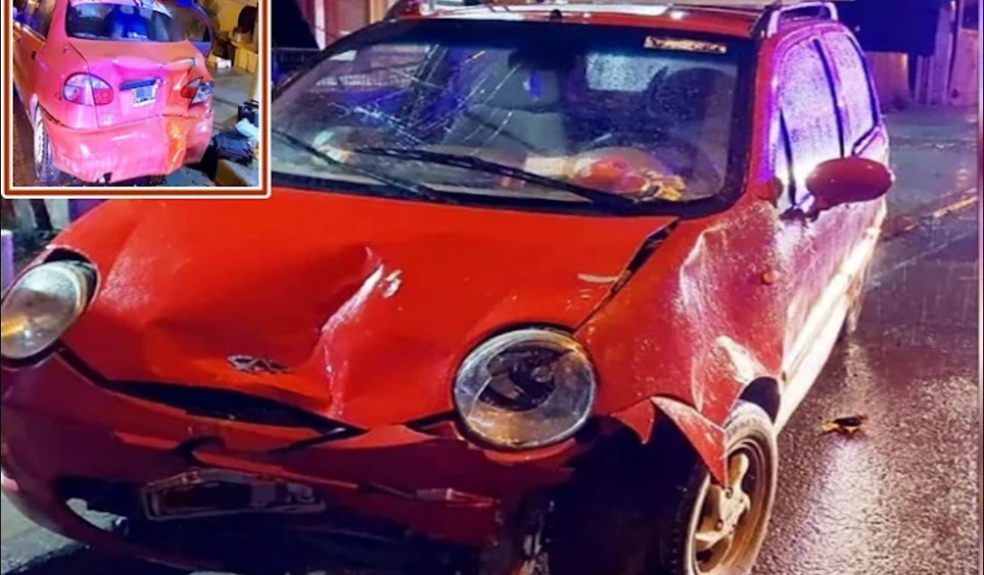 Borracho choco en la madrugada contra vehiculo estacionado Borracho choco en la madrugada contra vehiculo estacionado