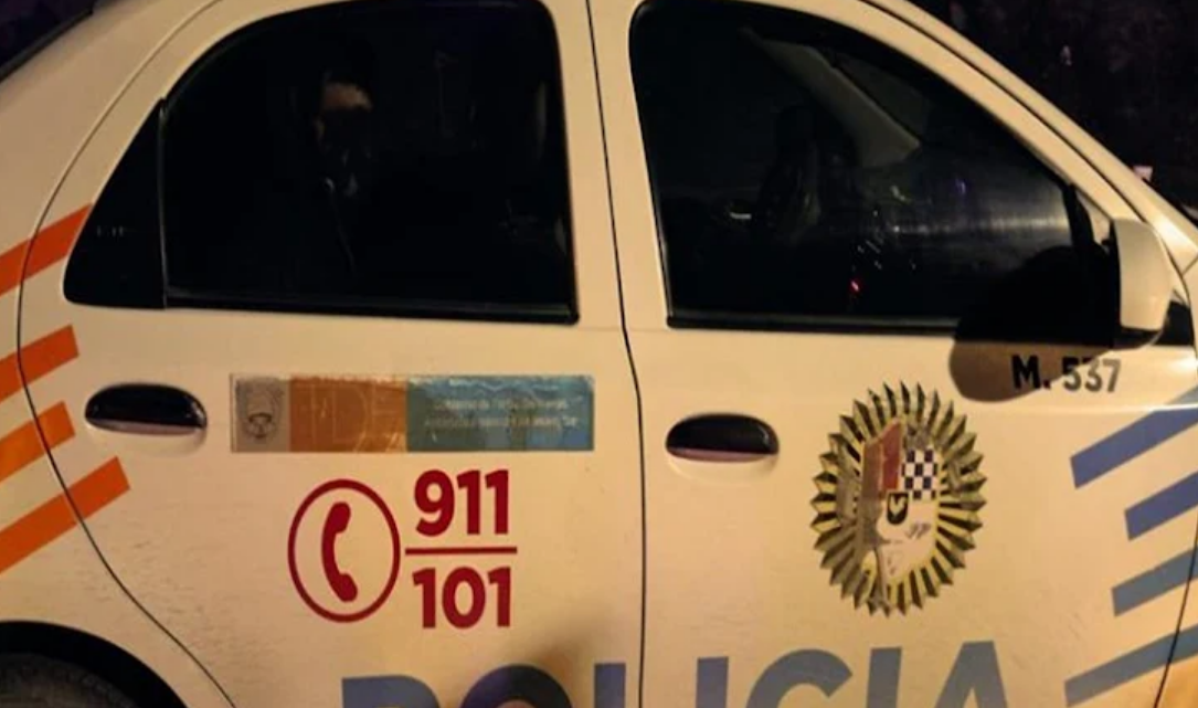Choque, conductor detenido y vehiculo incautado en Ushuaia Choque, conductor detenido y vehiculo incautado en Ushuaia